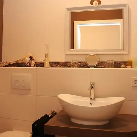 Wald Villa Uessbach Alf Room photo