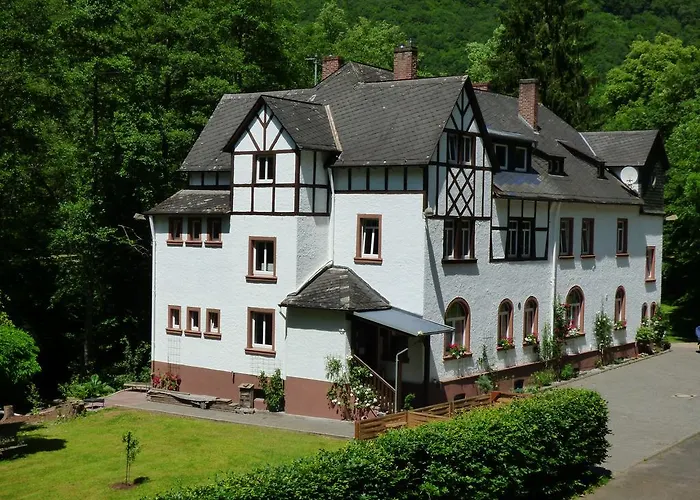 Wald Villa Uessbach